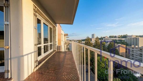 Appartement 3 pièces                                        - 42100 Saint-Étienne Réf : 2761-CIFVFOREZVELAY