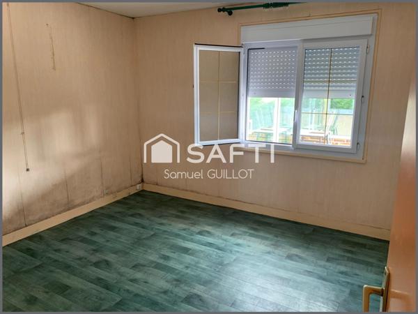 Maison familiale 5 chambres sur 9000 m² de terrain