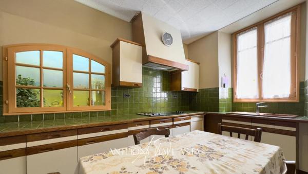 Maison Alzonne 6 pièce(s) 207 m2