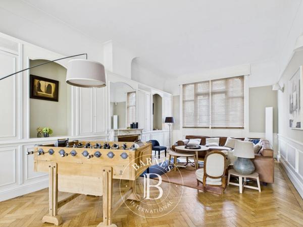 Croix, Maison 6 Chambres -  375 m² à vendre