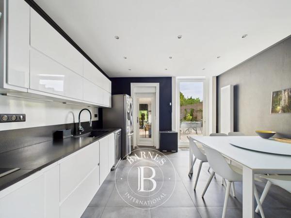 Croix, Maison 6 Chambres -  375 m² à vendre
