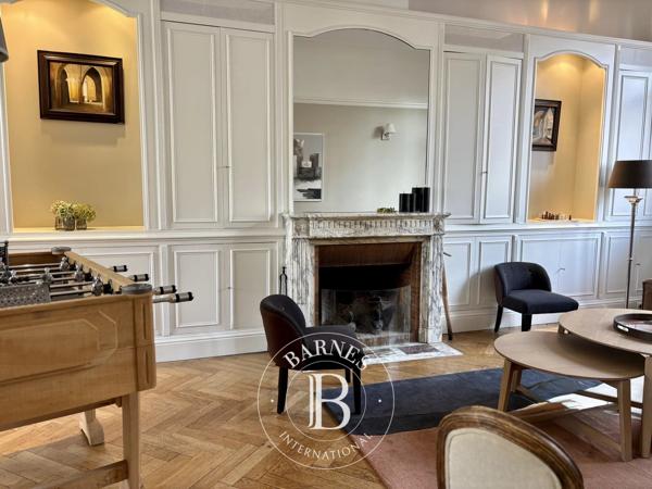Croix, Maison 6 Chambres -  375 m² à vendre