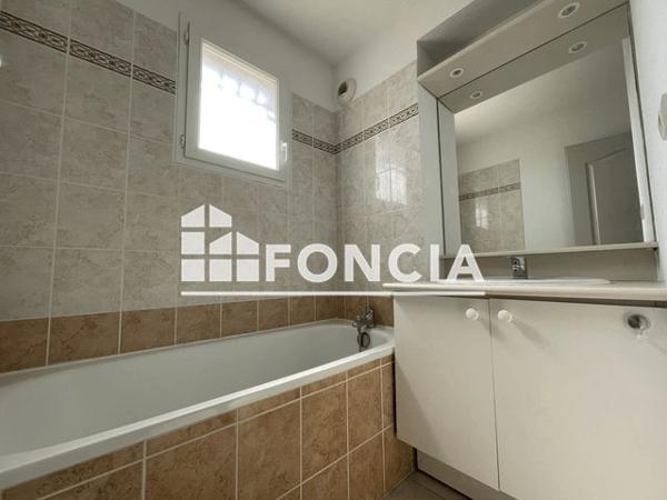 Location Appartement 2 pièces 43.5 m² - 2 R. PEIRE CARDENAL MONTREDON Carcassonne 11000