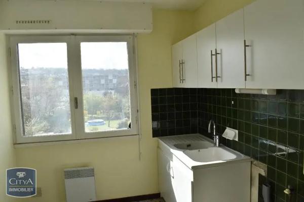 Appartement à louer 2 pièces 42.35m² Brive-la-Gaillarde (19100)