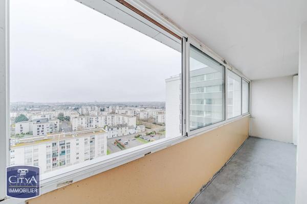 Appartement à vendre 4 pièces 69.5m² Saint-Pierre-des-Corps (37700)
