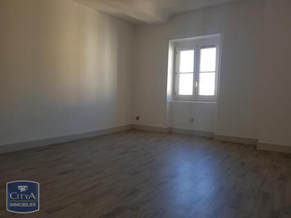Appartement à louer 4 pièces 99.91m²