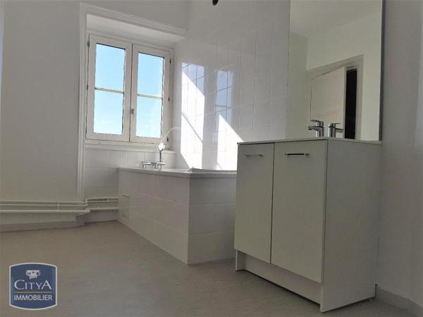 Appartement à louer 4 pièces 99.91m²