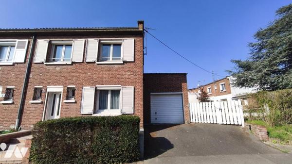 Maison semi-mitoyenne en briques