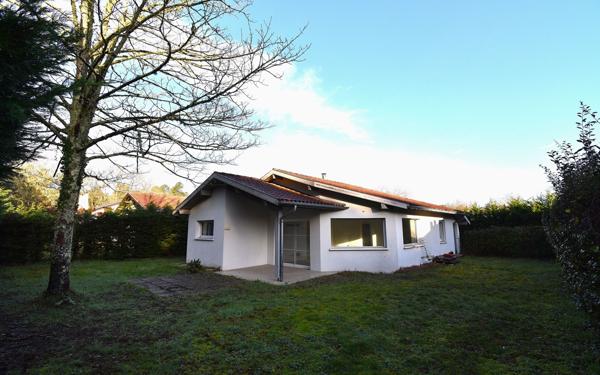 Maison à vendre    4 pièces •  Seignosse