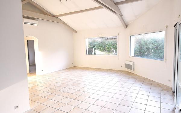 Maison à vendre    4 pièces •  Seignosse