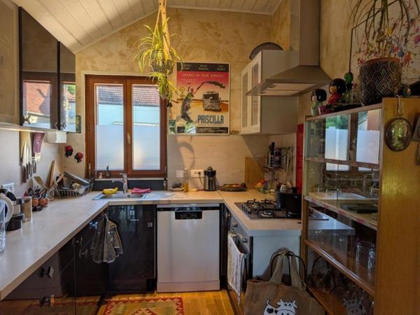 Maison rénovée de plain-pied – 79 m² – 3 chambres - calme et verdoyant à Châtelay (Jura) à 15 min de DOLE