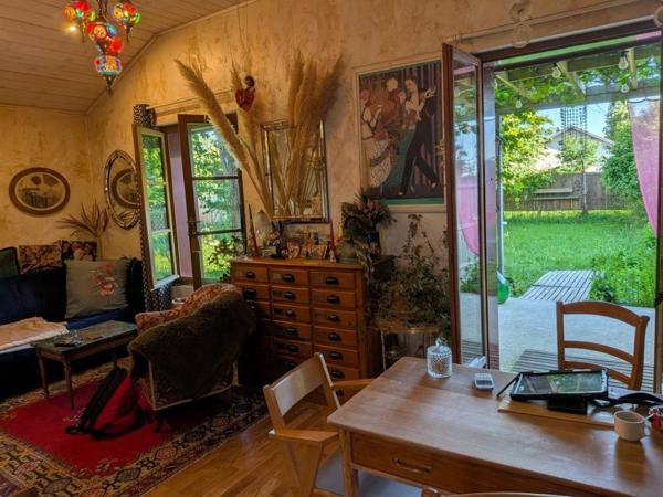 Maison rénovée de plain-pied – 79 m² – 3 chambres - calme et verdoyant à Châtelay (Jura) à 15 min de DOLE