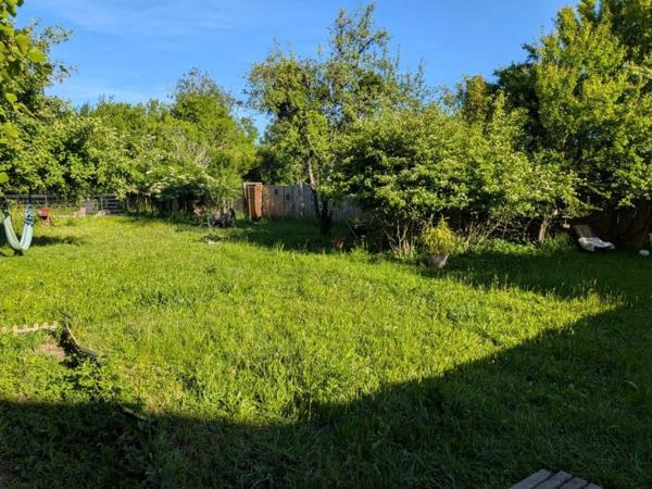 Maison rénovée de plain-pied – 79 m² – 3 chambres - calme et verdoyant à Châtelay (Jura) à 15 min de DOLE