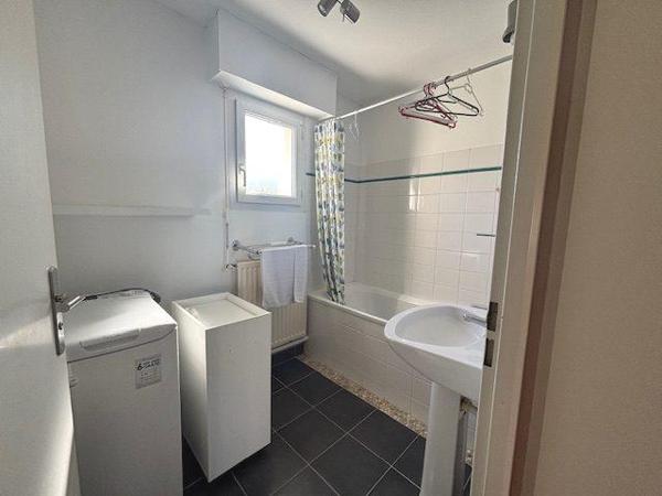 A LOUER T3 meublé Vannes EST