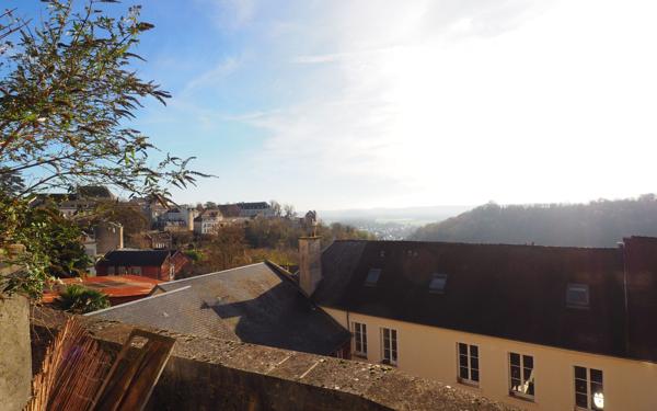 Immeuble à vendre    5 pièces •  Laon