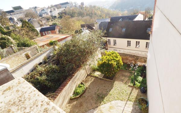 Immeuble à vendre    5 pièces •  Laon