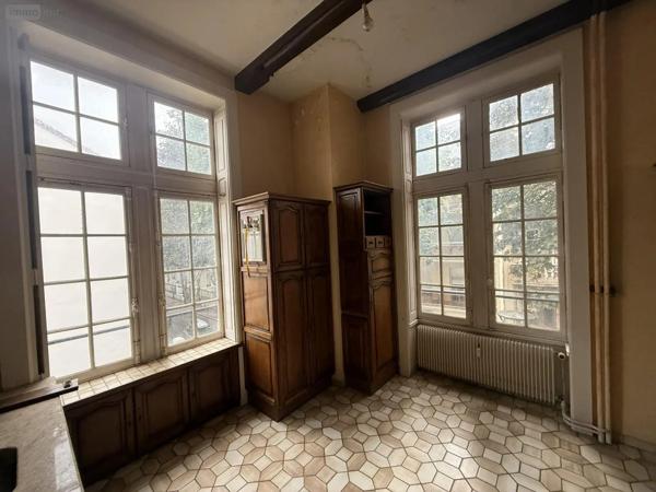 Achat - Appartement Vichy 03200 5 pièces 131 m 2