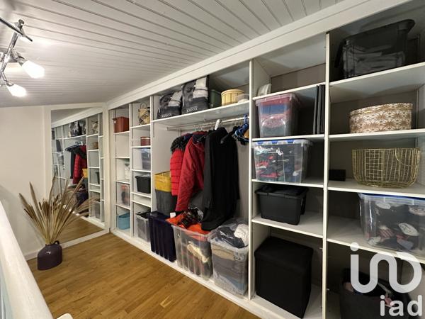 Maison d’architecte 6 pièces de 139 m² à Mercuès (46090)