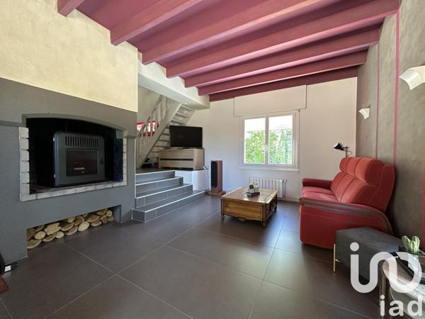 Maison d’architecte 6 pièces de 139 m² à Mercuès (46090)