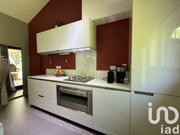 Maison d’architecte 6 pièces de 139 m² à Mercuès (46090)