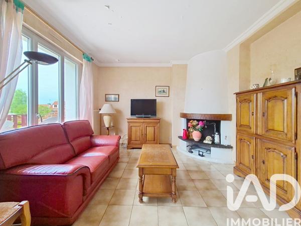 Maison à vendre 6 pièces 130 m² Le Mesnil-Saint-Denis