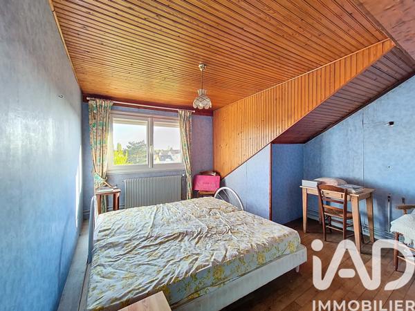 Maison à vendre 6 pièces 130 m² Le Mesnil-Saint-Denis