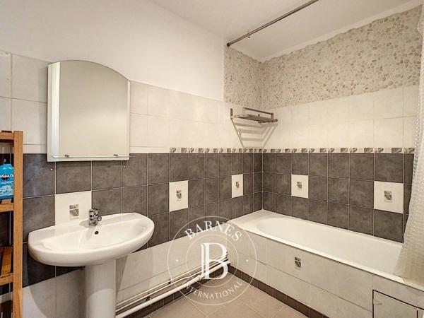 Paris 8ème, Appartement 1 Chambre -  53 m² à vendre