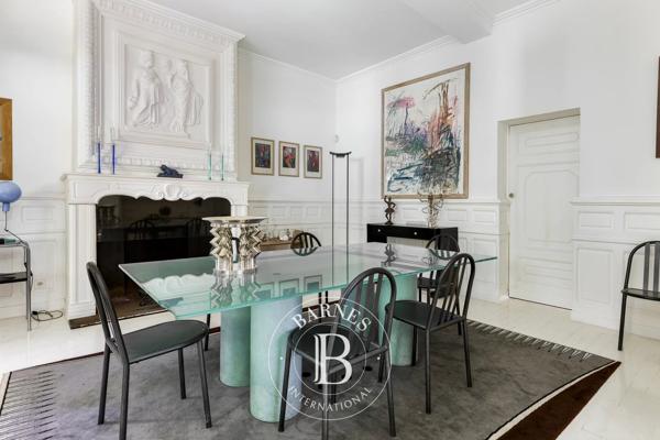 Toulouse, Villa 5 Chambres -  382 m² à vendre