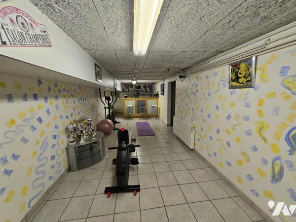 MAISON T6 AVEC GARAGE ET JARDIN