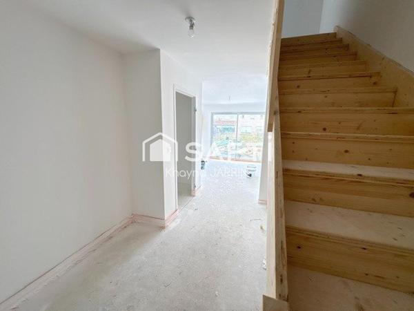 MAISON NEUVE - Prête à décorer !