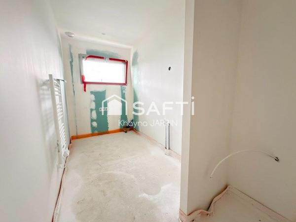 MAISON NEUVE - Prête à décorer !