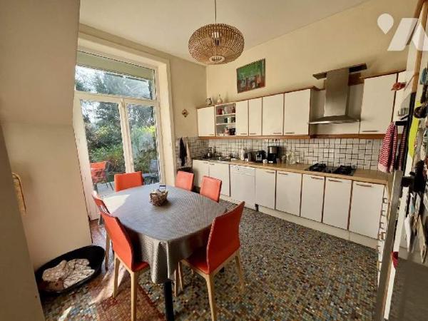 RENNES, Maison d'habitation - RENNES - THABOR / JEANNE D'ARC
Idéalement située, sur une parcell...