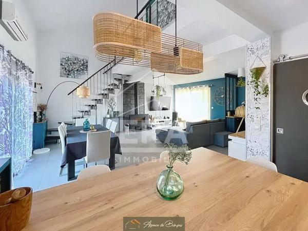 Maison Saint Jean Lasseille 4 pièce(s) 90 m2