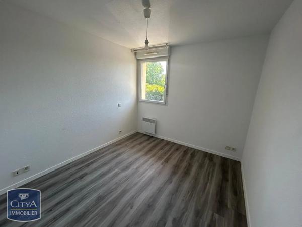 Appartement à louer 3 pièces 56.17m² Soustons (40140)