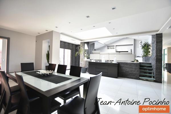 Propriété 283 m² à vendre composition maison + maisonnette - 10 pièces - Double garage (31)