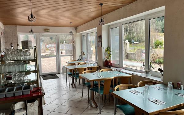 Immeuble à vendre    16 pièces •  Fraize