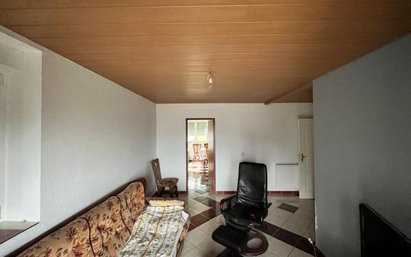 Immeuble à vendre    16 pièces •  Fraize