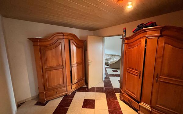 Immeuble à vendre    16 pièces •  Fraize