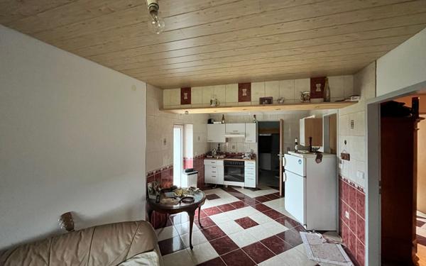 Immeuble à vendre    16 pièces •  Fraize