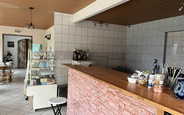 Immeuble à vendre    16 pièces •  Fraize