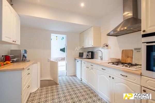 Maison 3 pièce(s) 72 m2 - Quartier Saint-Nicolas €470 000 ** - Référence 4640