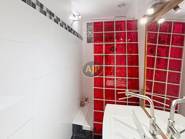 Vente maison Bobigny : 365 000 € - AJP Immobilier Paris 15 - Agence Pernet