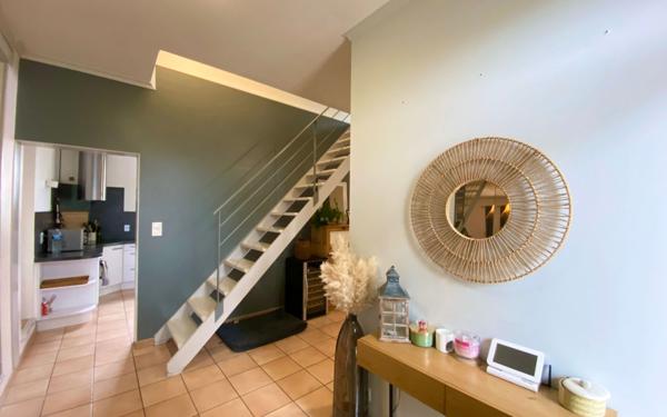 Maison à vendre    5 pièces •  Saint-Étienne-de-Tulmont