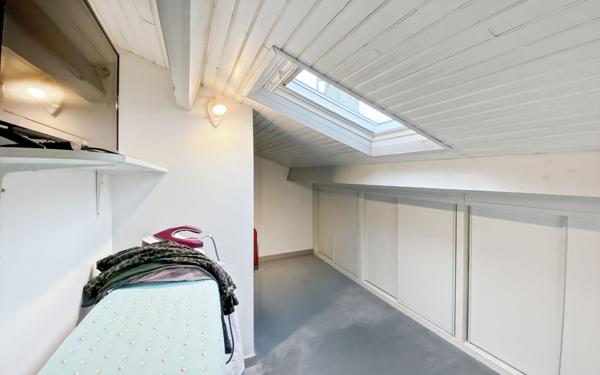 Maison à vendre    5 pièces •  Saint-Étienne-de-Tulmont