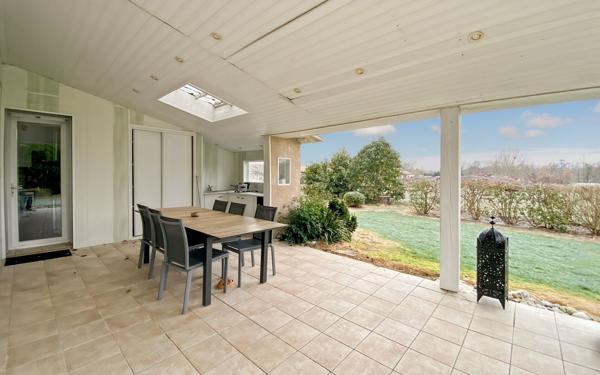 Maison à vendre    5 pièces •  Saint-Étienne-de-Tulmont