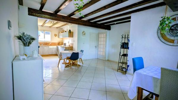 Maison familiale 142m² avec piscine couverte – 5 506 m² de terrain à Saint-Pierre-de-Clairac