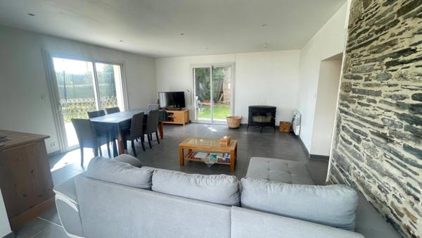 Maison à vendre 6 pièces, 4 chambres BON REPOS SUR BLAVET (22)