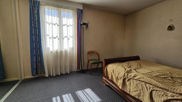 À vendre - Maison individuelle, 8 pièces située à Beauvais (60000)