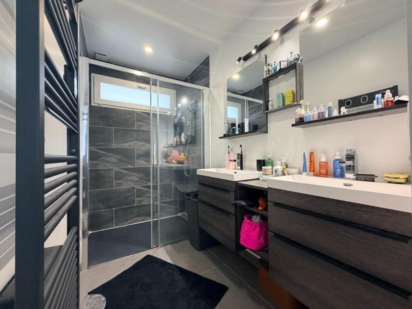 Maison à Dourdan, 91410 - 4 pièces 98m²