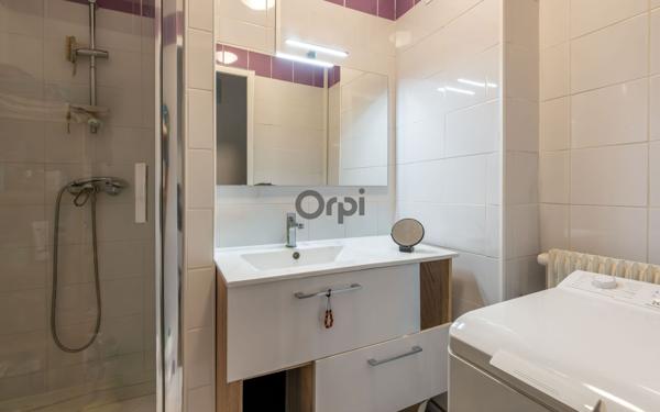 Appartement à vendre    1 pièce • 30,03 m2 Saint-Maur-des-Fossés